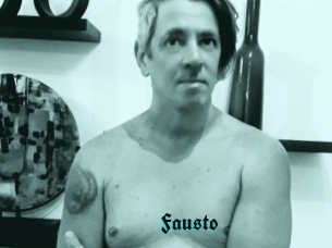 Fausto