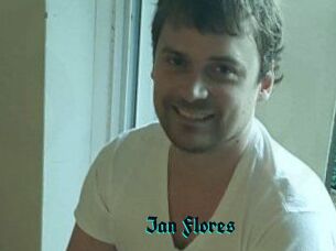 Ian_Flores