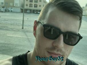 JhonyBoy32