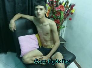 Scott_bigdickhot