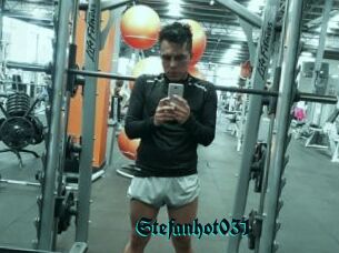 Stefanhot031