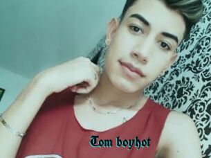 Tom_boyhot